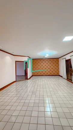 Imagem EXCELENTE SOBRADO À VENDA NO BAIRRO SÃO JOSÉ COM 665 METROS DE CONSTRUÇÃO EM LOCALIZAÇÃO PRIVILEGIADA