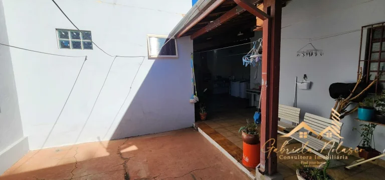 Imagem Casa no Bairro Santa Cruz com 3 dormitórios em Mogi Mirim
