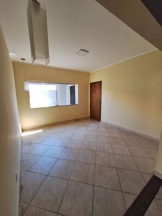 Imagem TOPISSIMA CASA NO CENTRO DE BIRIGUI ALUGA-SE E VENDE-SE 02 DORMT.