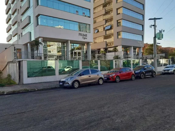 Imagem Sala Comercial com 56,98m 1 vaga privativa e lavabo em Passo Fundo/RS