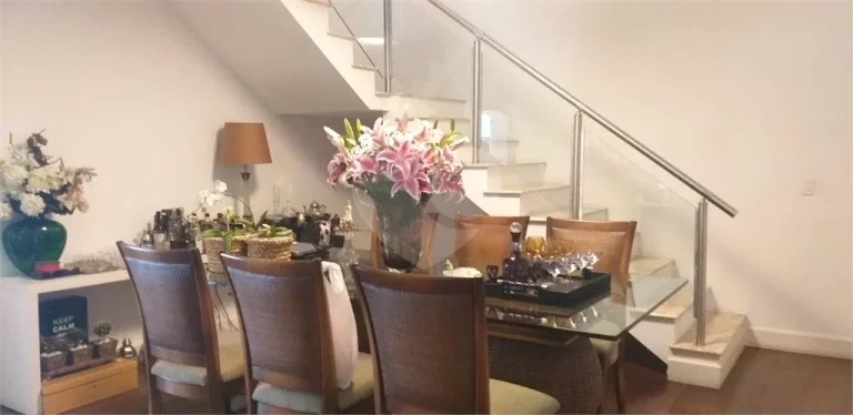Imagem Casa à venda com 4 quartos, sendo 3 suítes, em Butantã, São Paulo - SP