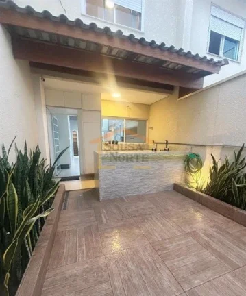 Imagem Excelente casa alto padrÃ£o, 3 dormitÃ³rios, sendo 3 suÃ­tes, escada em granito, sala ampla, escritÃ...