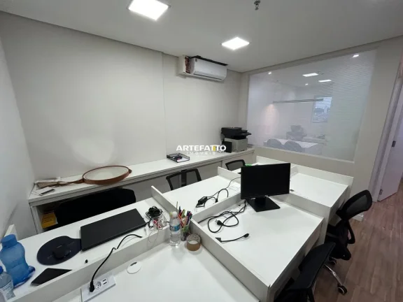 Imagem Maravilhosa Sala Comercial – 45m2 | Totalmente Mobiliada e Pronta para Uso
