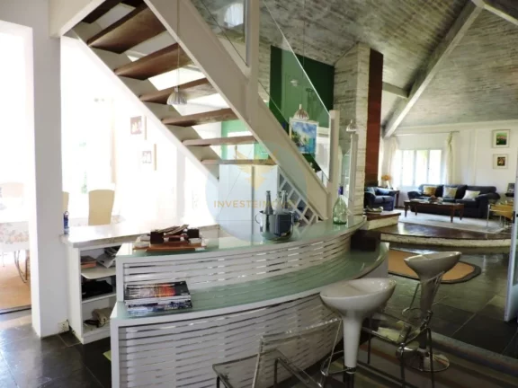 Imagem Casa em Condomínio a Venda no bairro Granja Viana - Carapicuíba, SP