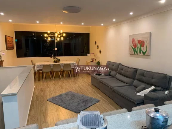 Imagem Sobrado à venda, 325 m² por R$ 695.000,00 - Jardim Adriana - Guarulhos/SP