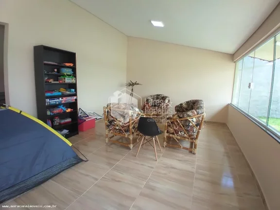 Imagem Chácara à Venda, Porteira Fechada, 500m², 5 Suítes, 10 Vagas, Piscina, Área Gourmet Estância Santa Helena-Jarinu, SP