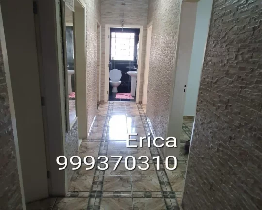 Imagem Casa térrea, com 3 quartos, 2 vagas, amplo quintal FL11