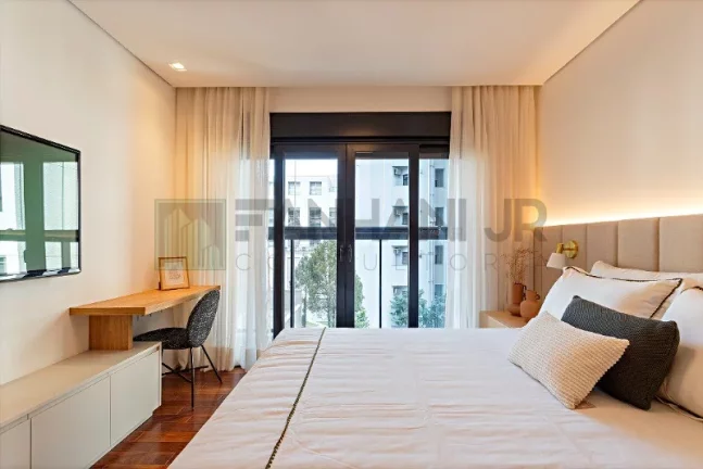 Imagem Imperdível: Apartamento de alto padrão com 3 suítes e 3 vagas no Jardim Paulista, São Paulo - SP! Confira já!
