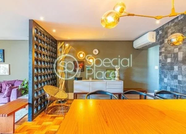 Imagem Excelente apartamento com 175m² no Jardim América. Amplo living para dois ambientes e varanda espa...