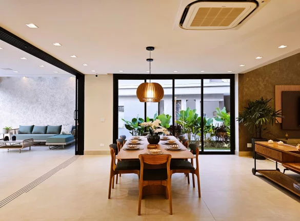 Imagem Casa de luxo à venda na Riviera de São Lourenço Módulo 12: 6 quartos, 6 suítes, 3 salas e 440m² de área!