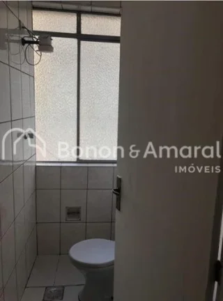Imagem Sala comercial à venda no Edifício Catedral, ideal para quem busca um espaço funcional e bem loca...