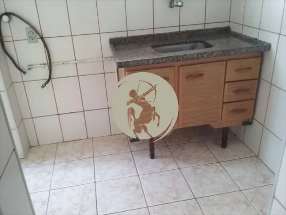 Imagem DIVIDIDO DEU UM BOM QUARTO E SALA COM SACADA