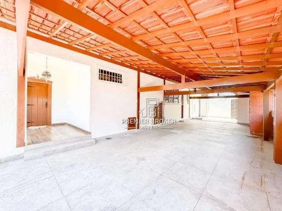 Imagem Casa à venda, 198 m² por R$ 1.190.000,00 - Alto - Teresópolis/RJ