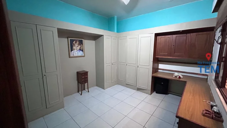 Imagem Casa Comercial na Freguesia