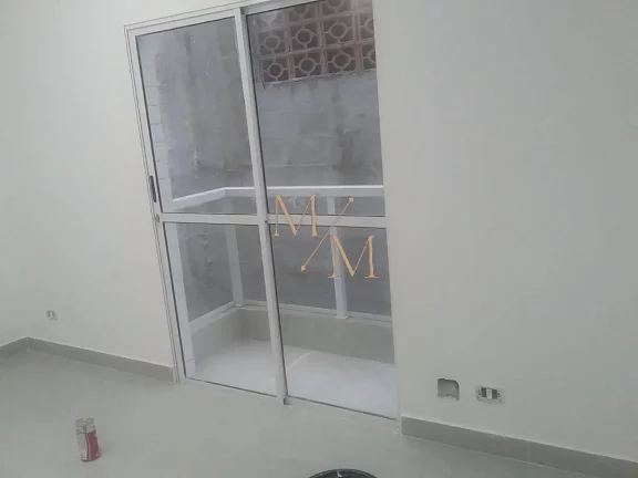 Imagem Casa tipo sobreposta alta duplex NOVA, 2 dormitórios, sacada, baixo custo.