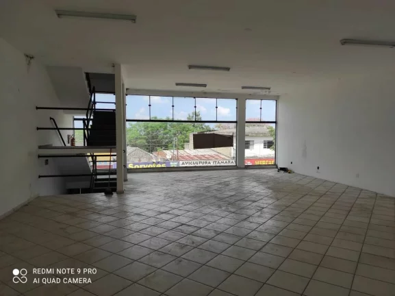 Imagem Pavilhão/Galpão Salão Comercial