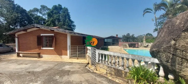 Imagem Sítio para Venda em São Roque, Vila Darcy Penteado (mailasqui), 4 dormitórios, 2 suítes, 1 banheiro