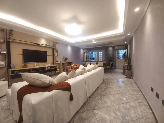 Imagem CASA COM 155.43 m² - GUILHERMINA - PRAIA GRANDE SP