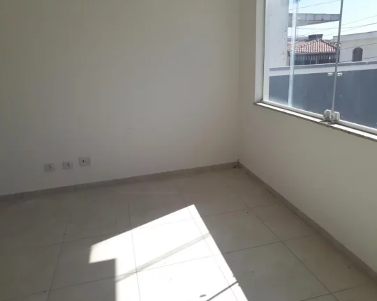 Imagem * CASA NO MONTE KEMEL C/ 3 SUÍTES, 2 VAGAS; QUINTAL C/ CHURRASQUEIRA