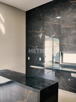 Imagem Casa com 4 suítes, Piscina à venda, no condomínio Eco Spa.