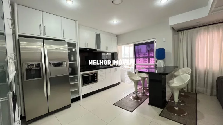 Imagem Ampla Cobertura com 263 m² no Centro de Balneário Camboriú