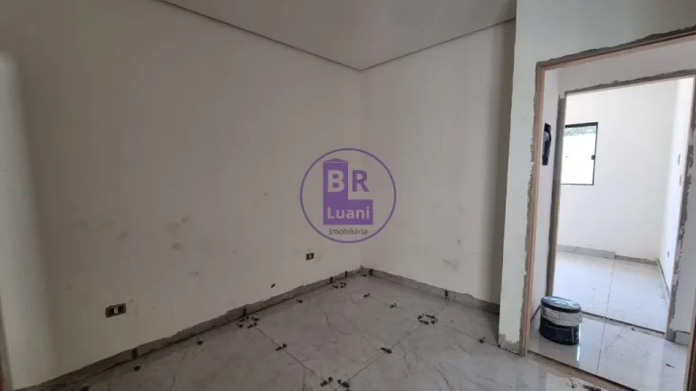 Imagem Casa Nova à Venda na zona leste em Londrina