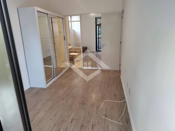 Imagem Apartamento de 3 Quartos para Venda na Barra da Tijuca com 90 m²