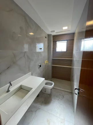 Imagem Cobertura Duplex de Luxo em Guarapari: Vista para o Mar na Praia da Areia Preta
Esta é a Cobertura ...