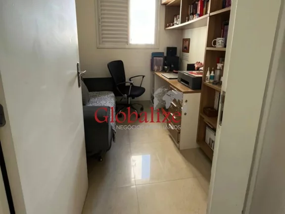 Imagem Apartamento à venda com 3 dormitórios, 1 vaga e lazer completo na cidade Santos no bairro Ponta da Praia por R$ 645.000,00
