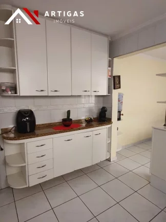 Imagem Sobrado á venda no Ipiranga 4 dormitórios 2 suítes 2 vagas 4 banheiros