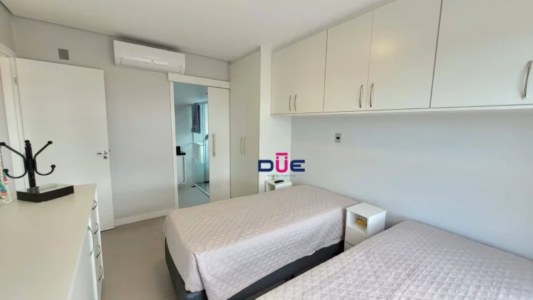 Imagem Apartamento com 2 dormitórios à venda, 74 m² por R$ 1.180.000 - Embaré - Santos/SP
