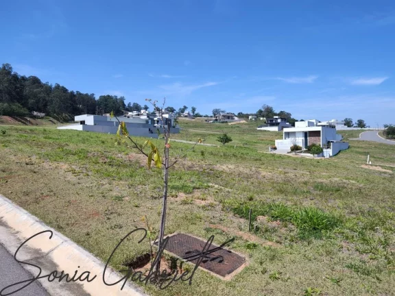 Imagem Terreno à venda em condomínio de alto padrão em Vinhedo-SP - Condomínio Arboretum, 630,17 m² de área.