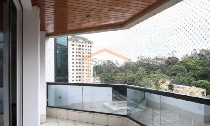 Imagem Apartamento de 264 m² com 4 dormitórios, sendo 4 suítes, 6 banheiros, contando com varanda, banhe...
