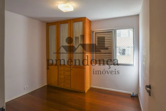 Imagem Apartamento Pinheiros reformado com 103m² reformado, 3 dormitórios (1 suíte) e 2 vagas.
