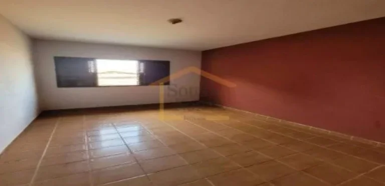 Imagem Casa térrea com 125 m². Dispõe de 2 dormitórios, sala, cozinha, banheiro, lavanderia, quintal. I...