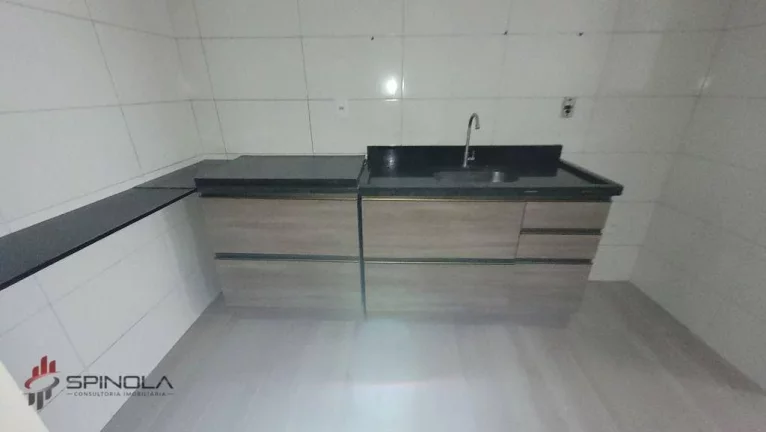 Imagem Apartamento com 2 dormitórios à venda, 61 m² por R$ 450.000,00 - Vila Guilhermina - Praia Grande/SP