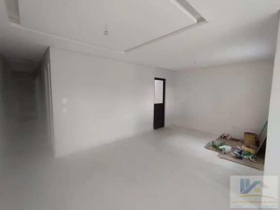 Imagem Casa para Venda em São José dos Pinhais, Cruzeiro, 3 dormitórios, 1 suíte, 2 banheiros, 2 vagas