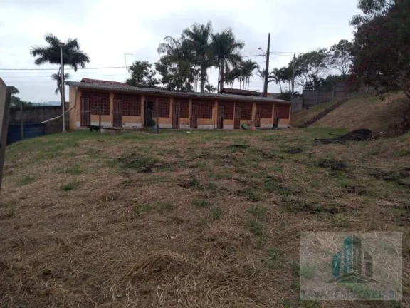 Imagem Chácara com 2 quartos, 3000m2, à venda em Arujá, Chácaras Vista Alegre