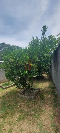 Imagem Casa Comercial à Venda em Franco da Rocha - Jardim Luiza: 1 Quarto, 1 Sala, 5 Vagas de Garagem e 180m² de Área.