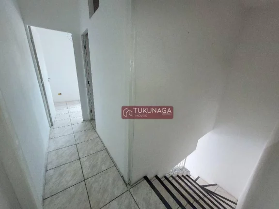 Imagem Sobrado com 3 dormitórios para alugar, 250 m² por R$ 3.496,11/mês - Jardim Santa Mena - Guarulhos/SP