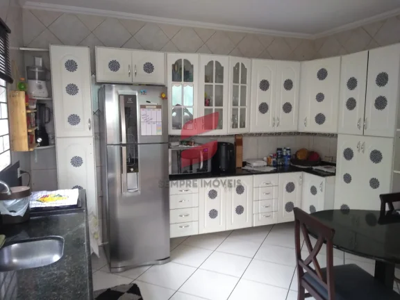 Imagem SOBRADO com 4 dormitórios à venda com 390m² por R$ 1.700.000,00 no bairro Alto Tarumã - PINHAIS / PR