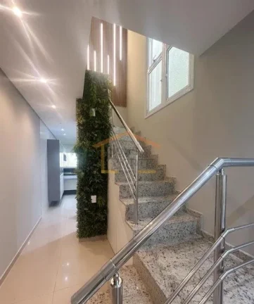Imagem Excelente casa alto padrÃ£o, 3 dormitÃ³rios, sendo 3 suÃ­tes, escada em granito, sala ampla, escritÃ...