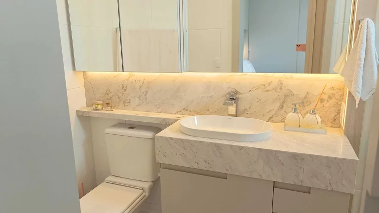Imagem Apartamento com 3 dormitórios sendo 2 suítes e 1 vaga de garagem Centro, Balneário Camboriú/SC
