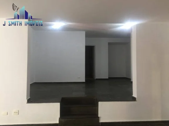 Imagem CASA TÉRREA 3 SUÍTES. CONDOMÍNIO NA RUA DO SHOPPING GRANJA VIANA!!