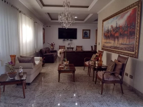 Imagem Sobrado à venda, 426 m² por R$ 1.800.000,00 - Centro - Mogi das Cruzes/SP