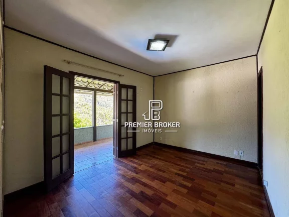 Imagem Casa à venda, 315 m² por R$ 1.180.000,00 - Carlos Guinle - Teresópolis/RJ