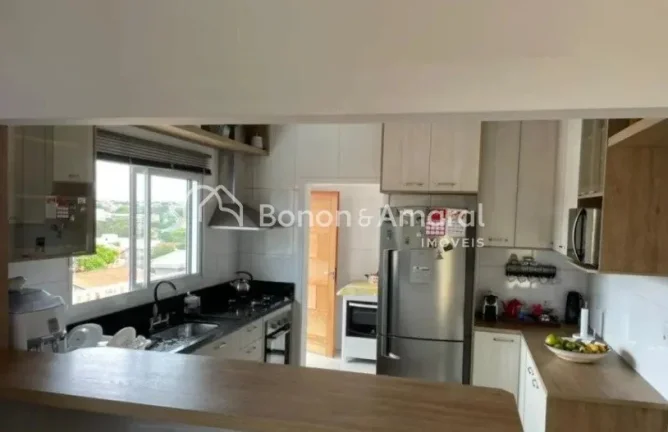 Imagem Casa ampla com acabamento refinado no Condomínio Flor da Serra, em terreno de 480m² e 244m² de á...
