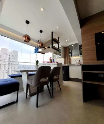 Imagem Apartamento à venda em São Paulo, Vila Anastácio, com 2 quartos, 62m²