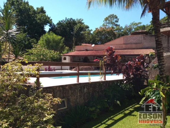 Imagem Magnífica Casa Duplex em Condomínio no Recanto de Itaipuaçu
