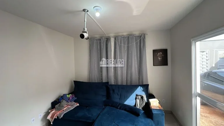 Imagem Casa à venda no bairro Loteamento Residencial Tamareiras em Uberaba.